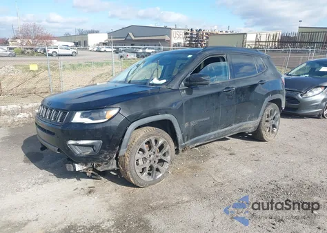 2019 Jeep Compass High Altitude 4X4 z USA, uszkodzony, nr VIN 3C4NJDCB2KT724530